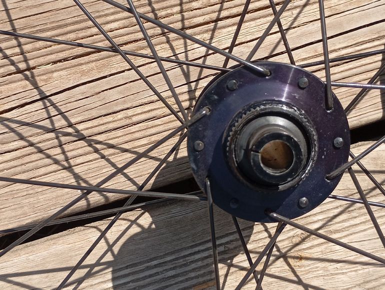 Używany Mavic Ksyrium Disc Wheel 2024 bike — zdjęcie 2 z 3