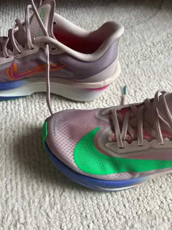 Used Nike Zoom Fly 6 bike — image 7 of 9