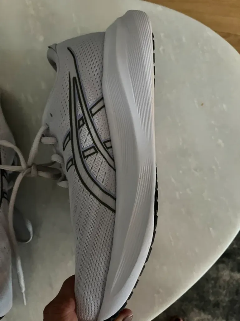 Używany Asics Gel-Excite 11 bike — zdjęcie 5 z 7