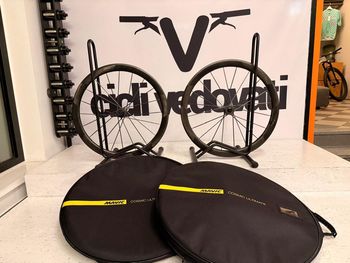 Used Mavic Cosmic Ultimate Wheelset bike — image 1 of 6