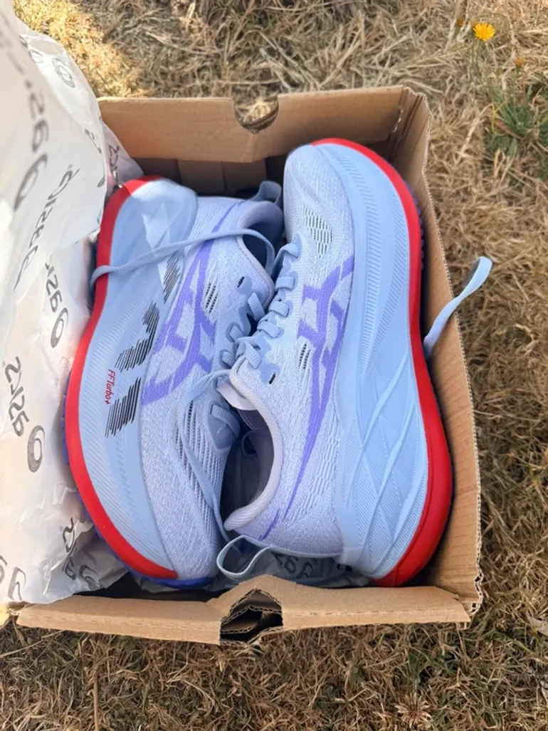Used Asics Superblast 2 bike — image 3 of 15