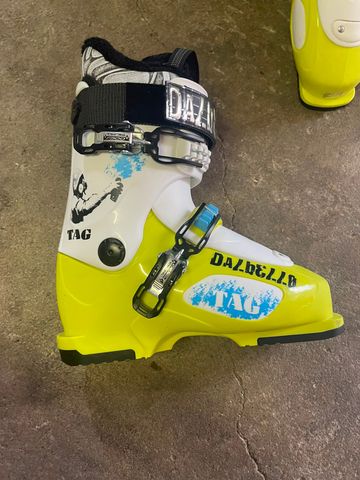 Used Dalbello TAG Skiing & Skitouring