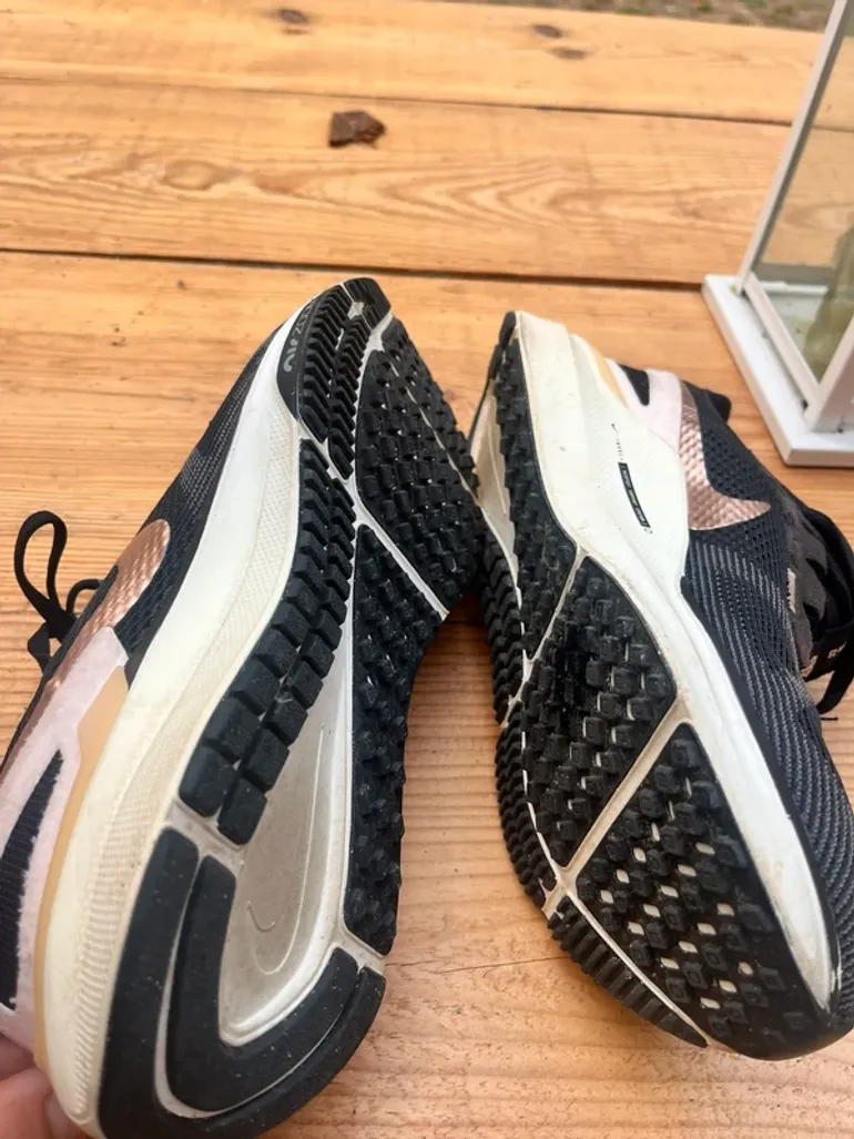 Używany Nike AIR ZOOM STRUCTURE 25 bike — zdjęcie 2 z 4