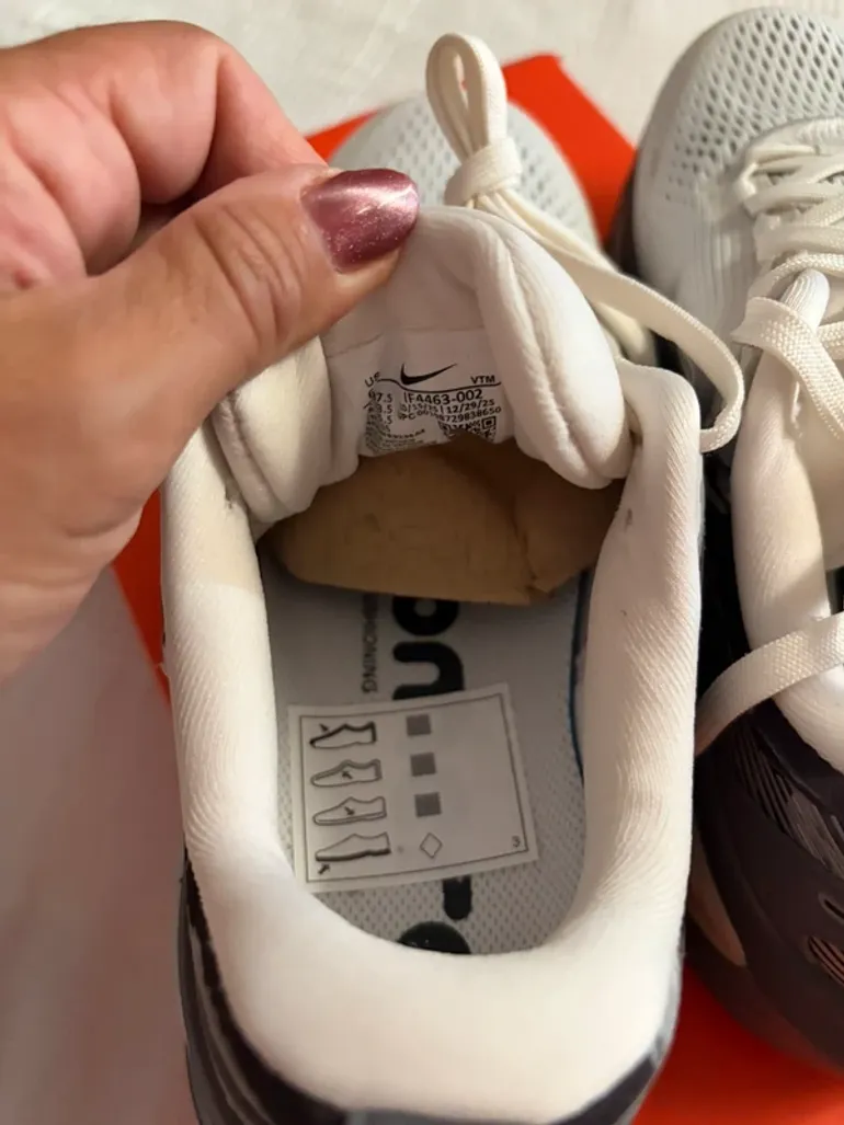 Tweedehands Nike Vomero 18 SE bike — afbeelding 5 van 8
