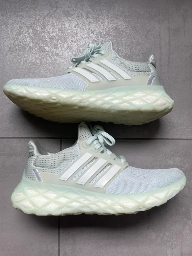 Tweedehands Adidas Ultraboost Web DNA bike — afbeelding 4 van 15