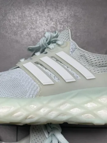 Tweedehands Adidas Ultraboost Web DNA bike — afbeelding 7 van 15