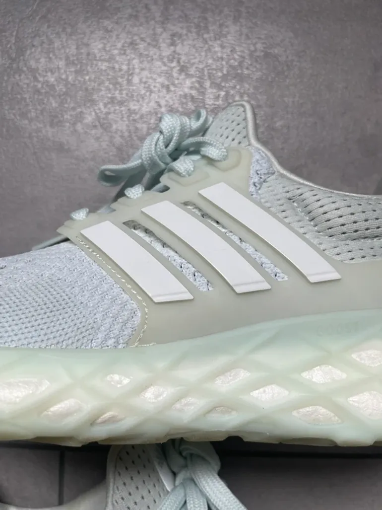 Tweedehands Adidas Ultraboost Web DNA bike — afbeelding 7 van 15