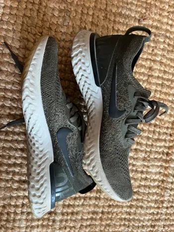 Käytetty Nike Epic React bike — kuva 3 / 7