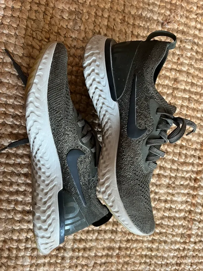 Käytetty Nike Epic React bike — kuva 3 / 7