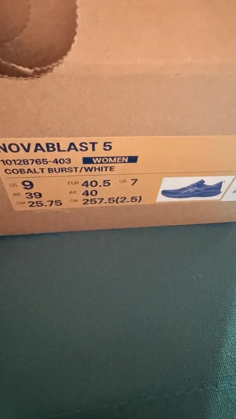 Gebrauchtes Asics Novablast 5 bike — Bild 9 von 9