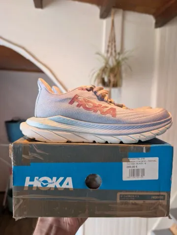Used Hoka Mach 5 Running Shoes