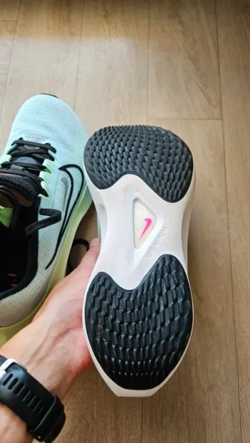 Used Saucony Zoom Fly 5 bike — image 7 of 7
