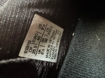 Used Asics Gel-Nimbus 27 bike — image 3 of 4