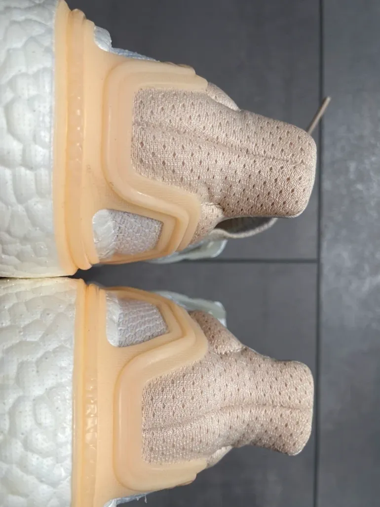 Tweedehands Adidas Ultraboost 19.5 DNA bike — afbeelding 12 van 15