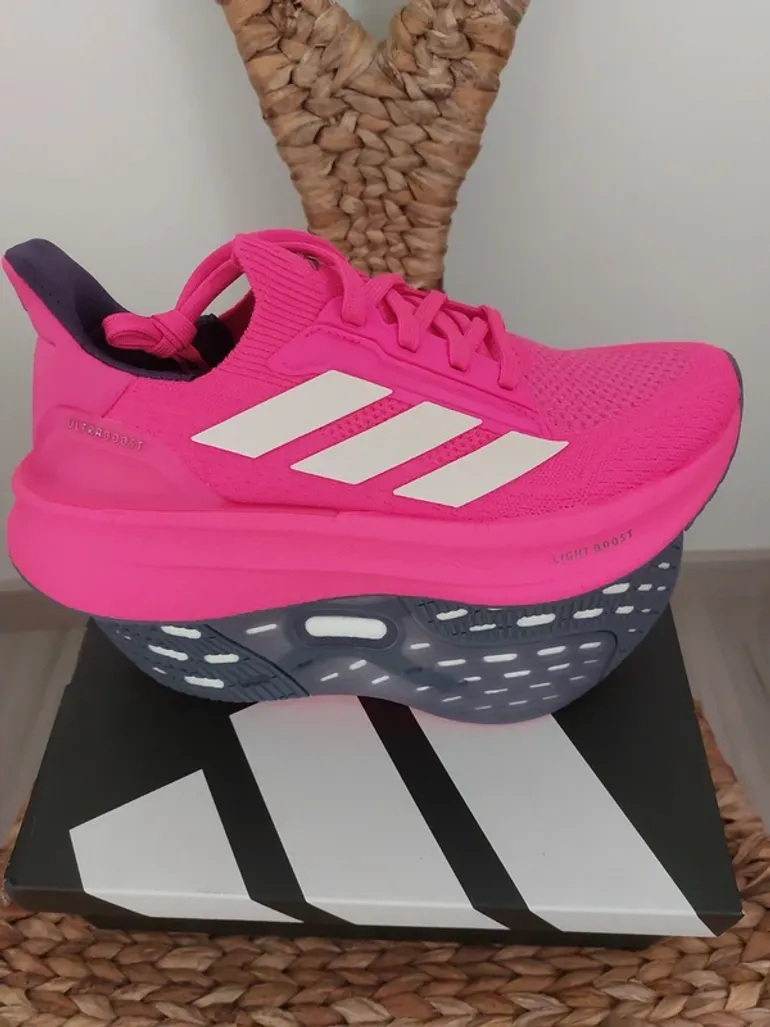 Used Adidas Ultraboost bike — image 2 of 9