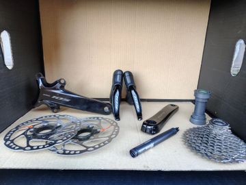 Tweedehands Shimano 105 Di2 12v Groupset