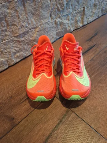Used Nike Zoom Fly 6 bike — image 2 of 6