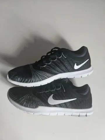 Gebrauchtes Nike Running Fitness Shoes EU 38 bike — Bild 2 von 5
