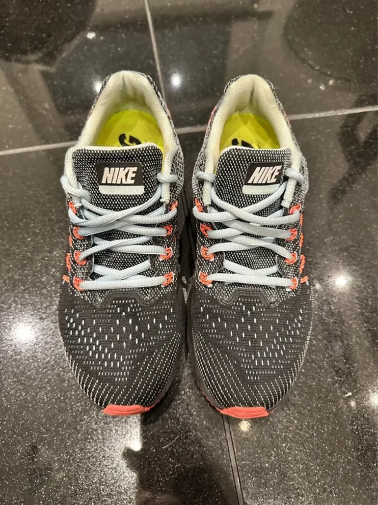 Gebrauchtes Nike Zoom bike — Bild 2 von 9