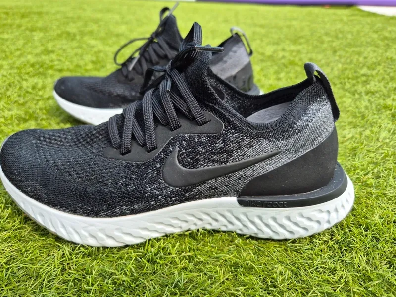 Gebrauchtes Nike Epic React Flyknit Running Shoes