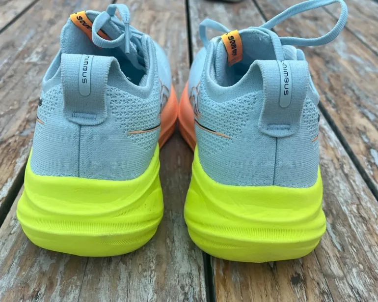 Used Asics Gel Nimbus 26 bike — image 5 of 9