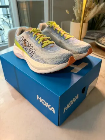 Used Hoka Mach X bike — image 2 of 14
