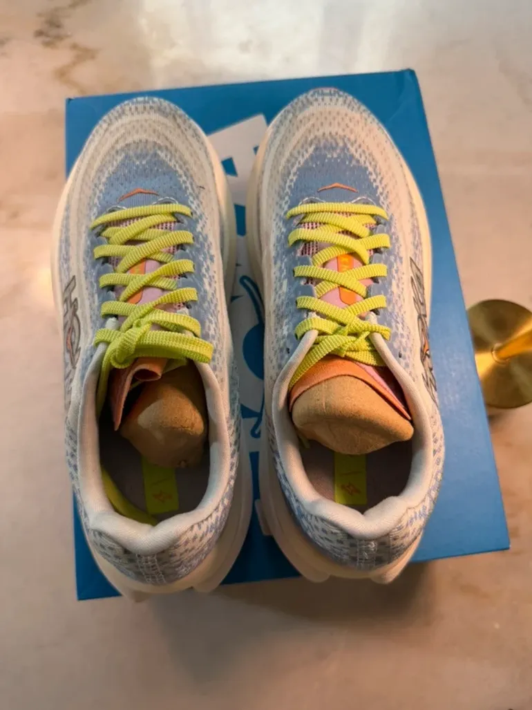 Used Hoka Mach X bike — image 8 of 14