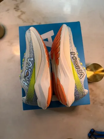 Used Hoka Mach X bike — image 11 of 14