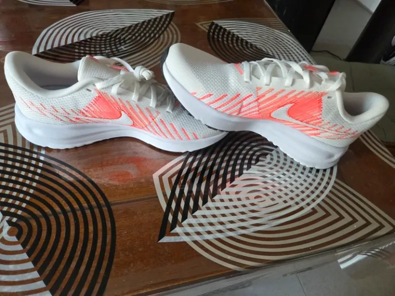 Nike RUN DEFY bike d'occasion — image 3 sur 8