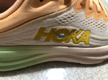 Hoka Bondi 9 bike usato — immagine 2 di 9