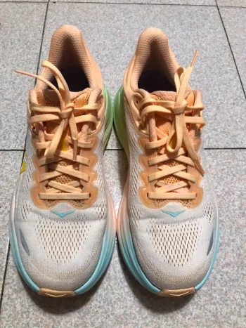 Hoka Bondi 9 bike usato — immagine 4 di 9