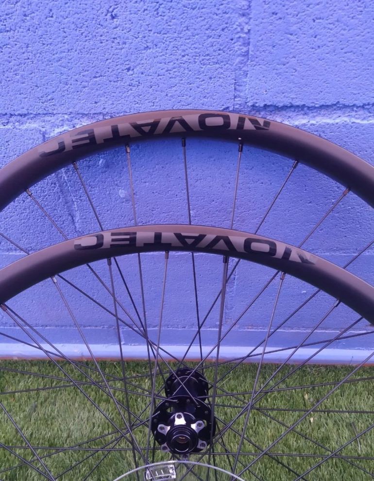 Używany Novatec M30 Boost HG bike — zdjęcie 6 z 10