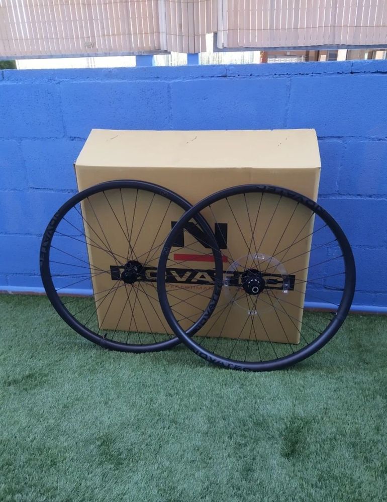 Używany Novatec M30 Boost HG bike — zdjęcie 10 z 10