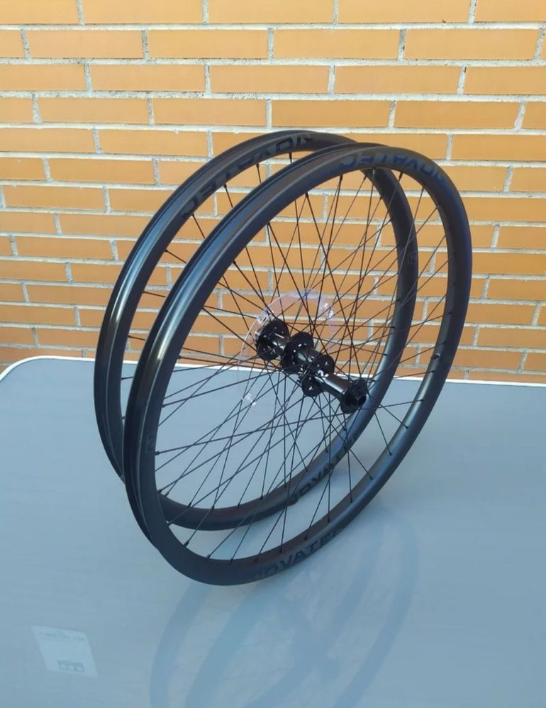Używany Novatec M30 Boost HG bike — zdjęcie 8 z 10