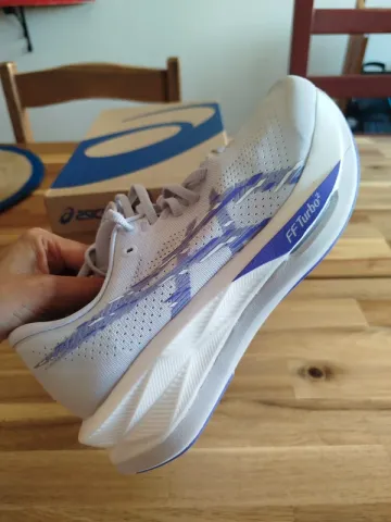 Asics Sonicblast Running Shoes d'occasion