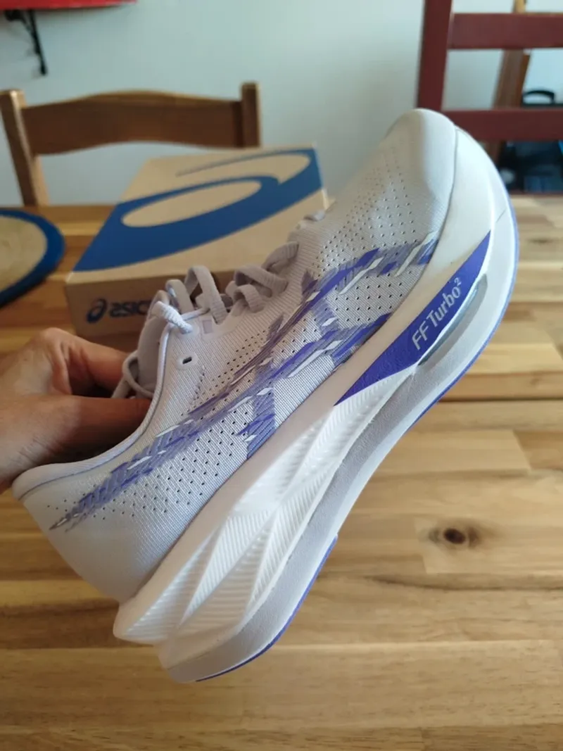 Gebrauchtes Asics Sonicblast Running Shoes