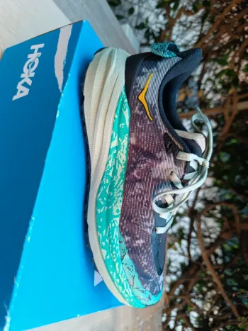 Gebrauchtes Hoka Speedgoat 6 bike — Bild 3 von 6