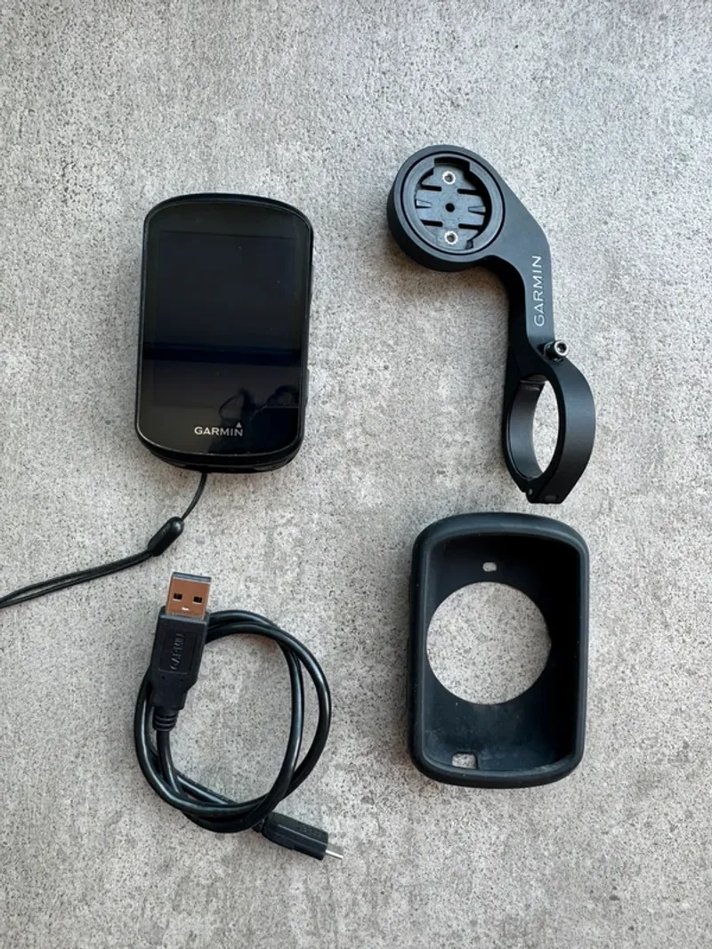 Used Garmin Edge 530 Cycling Accessories