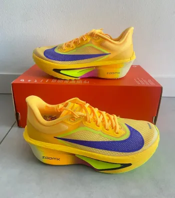 Tweedehands Nike Zoom Fly 6 bike — afbeelding 1 van 9