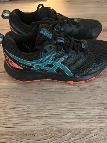 Used Asics Sportschuhe Schwarz bike — image 1 of 12