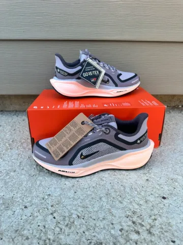 Używany Pegasus Air Zoom 41 GORE-TEX Running Shoes