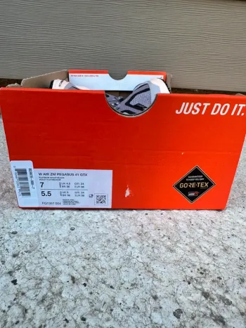 Używany Pegasus Air Zoom 41 GORE-TEX bike — zdjęcie 3 z 5
