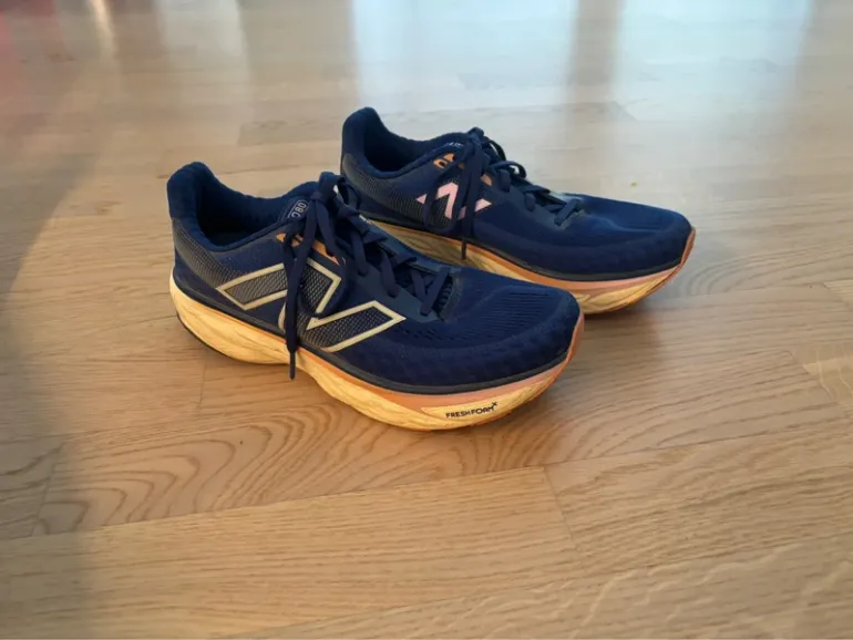 Used New Balance Fresh Foam 1080 bike — image 2 of 5