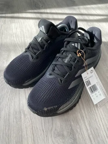 Used Continental Supernova W GTX Running Shoes