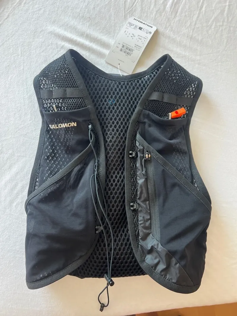 Salomon Active Skin 8 Running Accessories d'occasion