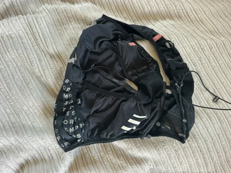 Tweedehands Compressport Trail Running Vest 10L bike — afbeelding 3 van 4