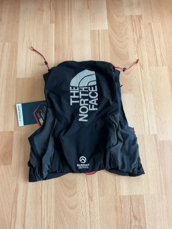 Tweedehands The North Face Summit Run Vest 10 bike — afbeelding 1 van 7