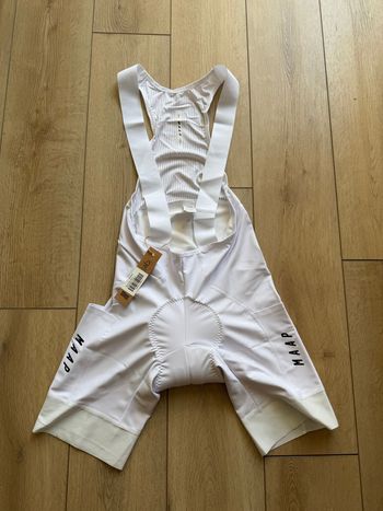 Tweedehands MAAP Aeon Bib bike — afbeelding 1 van 12