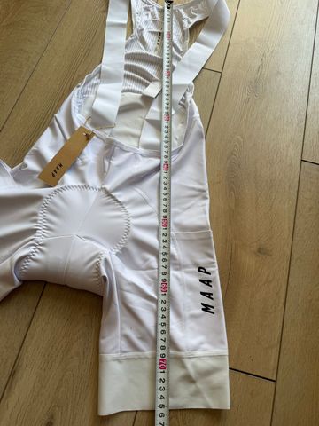 Použité MAAP Aeon Bib bike — obrázek 3 z 12