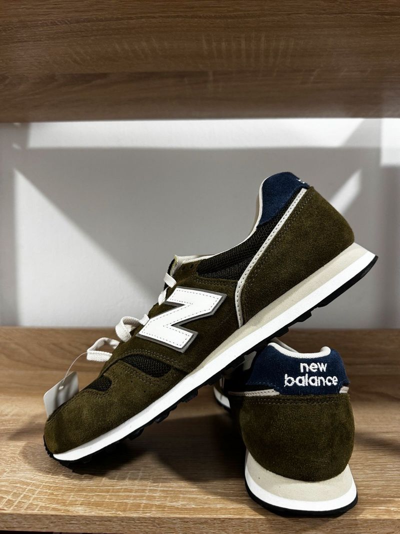New Balance 373 Running Shoes usato